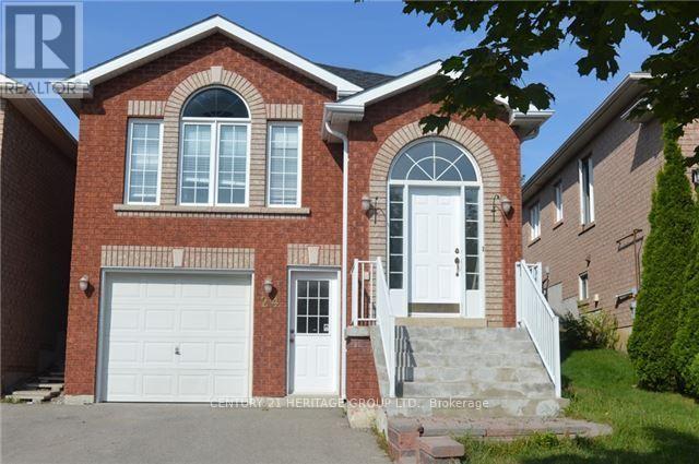 24 SMITH STREET, Bradford West Gwillimbury, Ontario
