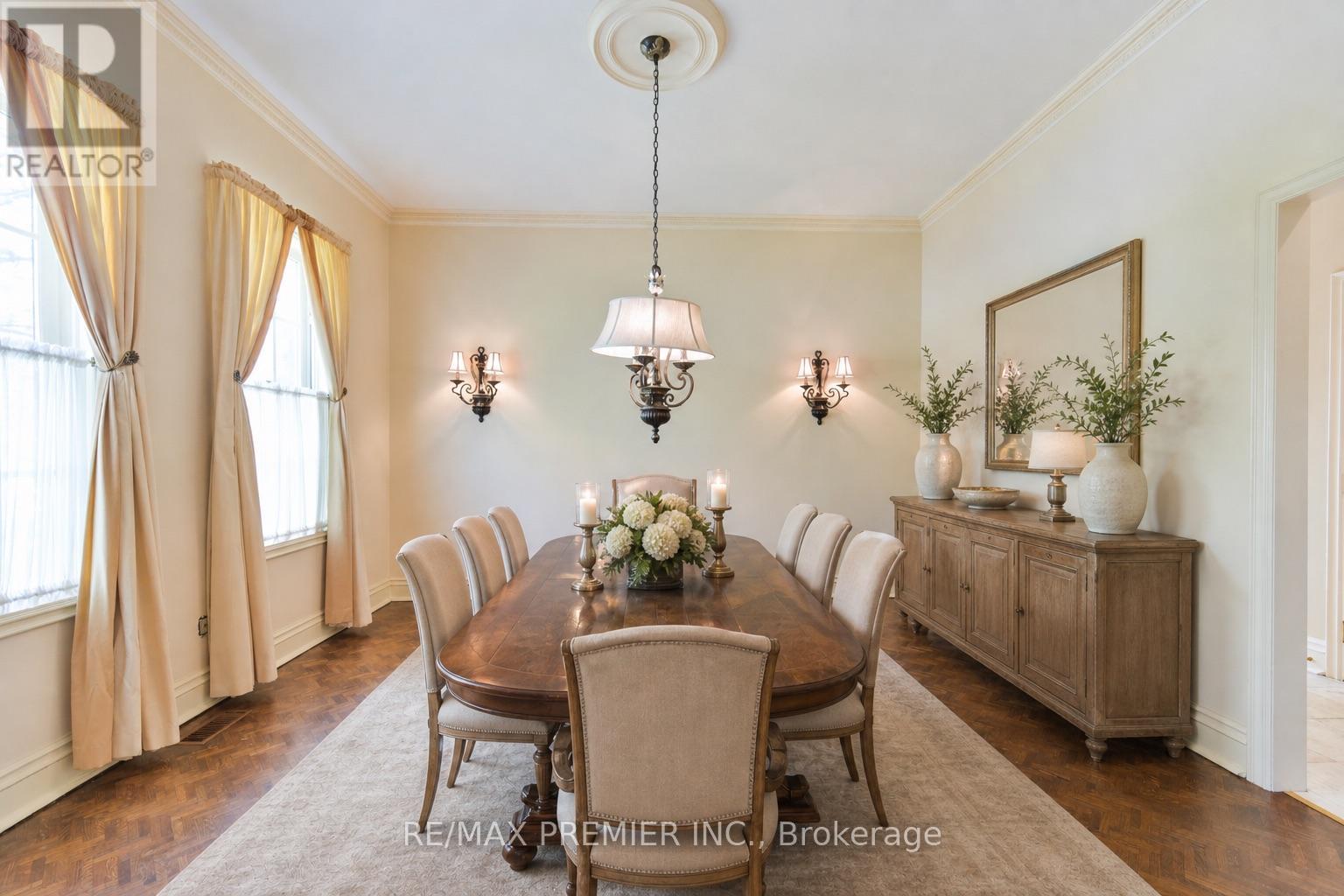 25 Highgrove Crescent, Richmond Hill, Ontario  L4C 7W9 - Photo 4 - N13430738