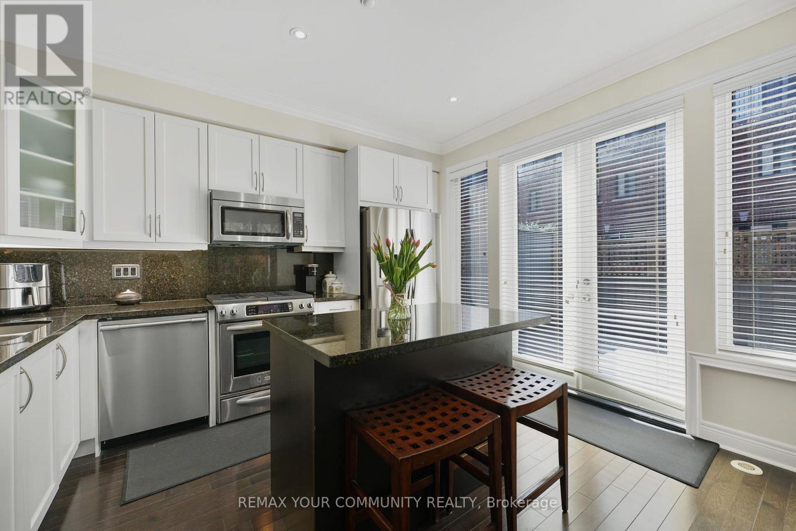 16 Agar Lane, Vaughan, Ontario  L4L 0C5 - Photo 16 - N13430758