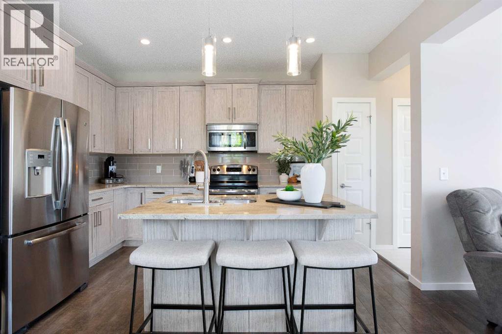 1765 Baywater Road SW, Airdrie, Alberta  T4B 3V3 - Photo 10 - A2317148