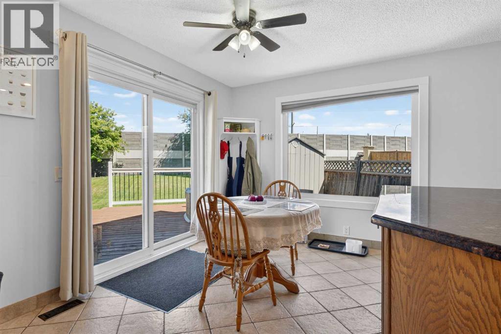 101 Douglasbank Way SE, Calgary, Alberta  T2Z 1W4 - Photo 14 - A2318142