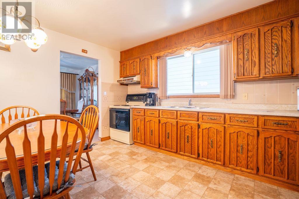 34 Bitonti Cres, Sault Ste. Marie, Ontario  P6C 6A9 - Photo 18 - SM261407