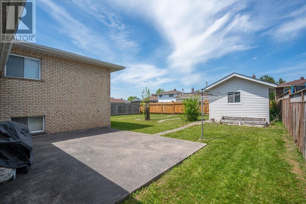 34 Bitonti Cres, Sault Ste. Marie, Ontario  P6C 6A9 - Photo 6 - SM261407