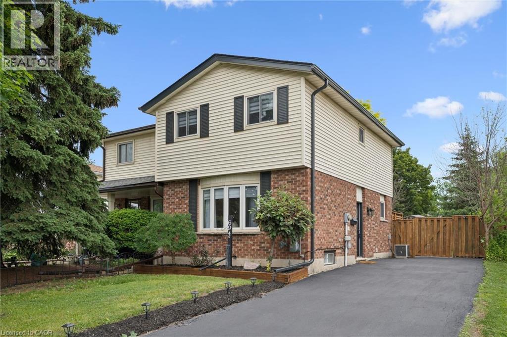 694 HIGHPOINT Avenue Unit# B, Waterloo, Ontario