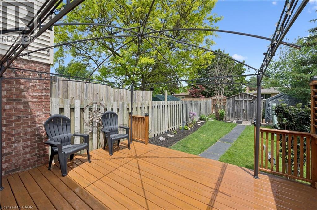 694 Highpoint Avenue Unit# B, Waterloo, Ontario  N2V 1G9 - Photo 33 - 40838908