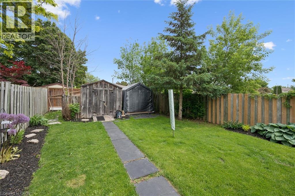 694 Highpoint Avenue Unit# B, Waterloo, Ontario  N2V 1G9 - Photo 36 - 40838908