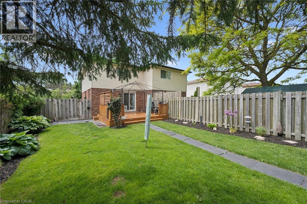 694 Highpoint Avenue Unit# B, Waterloo, Ontario  N2V 1G9 - Photo 37 - 40838908