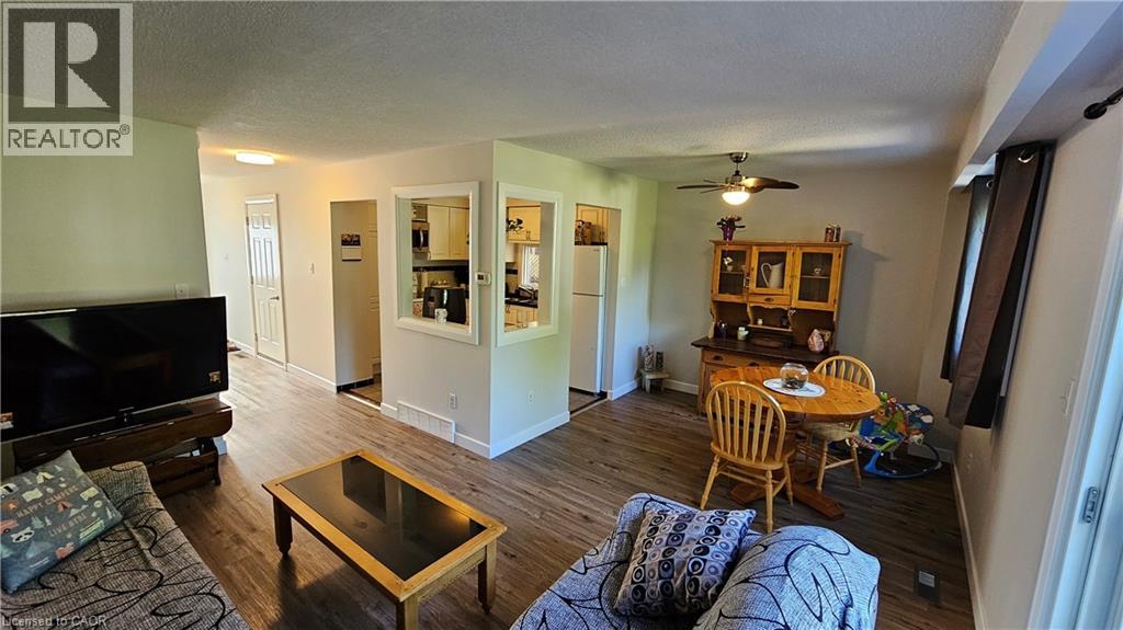 4 Parkside Drive, Paris, Ontario  N3L 3S7 - Photo 14 - 40838874
