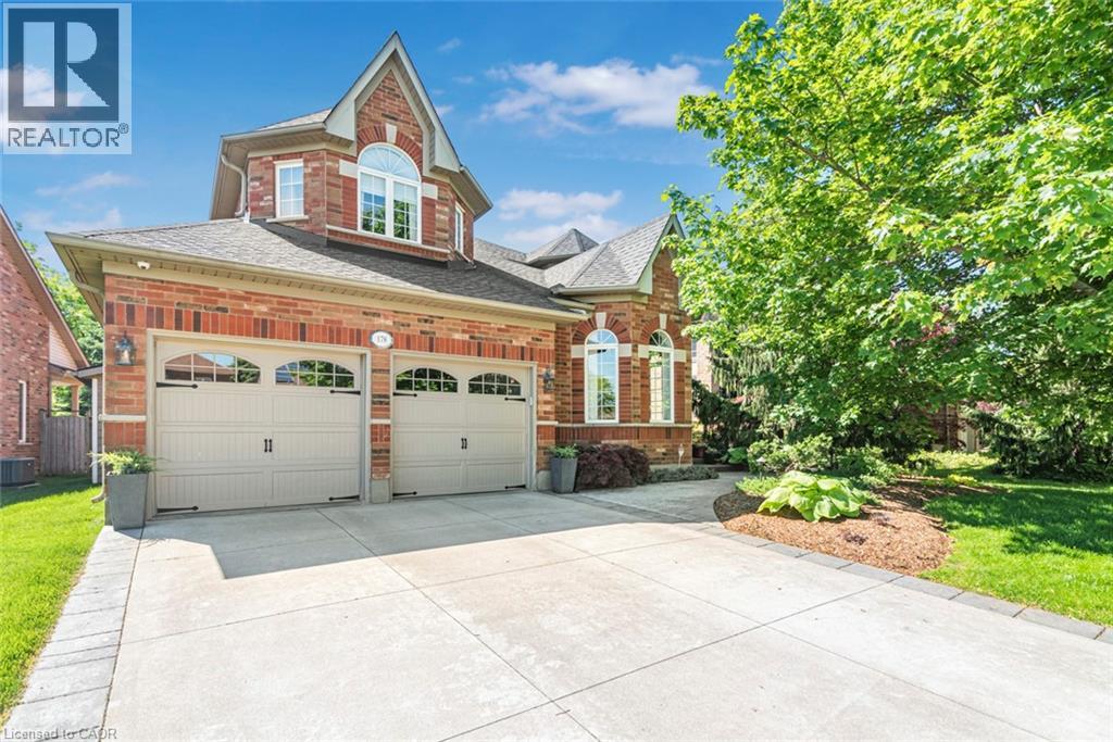 178 VALMONT Court, Ancaster, Ontario