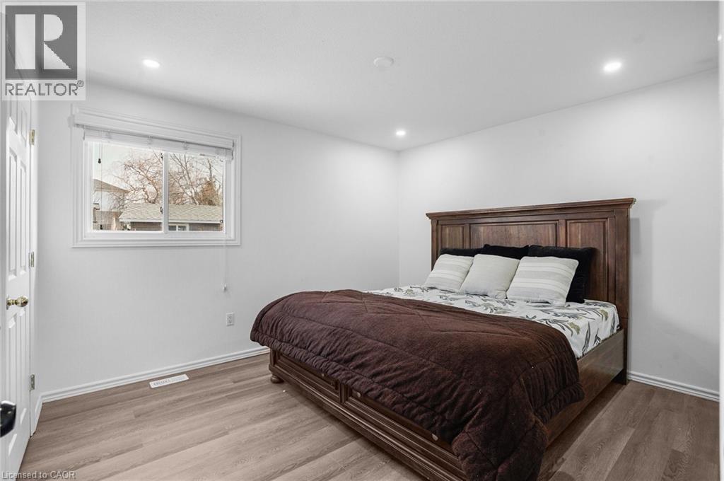 8 Bradley Lane, Brantford, Ontario  N3T 6R5 - Photo 12 - 40838727