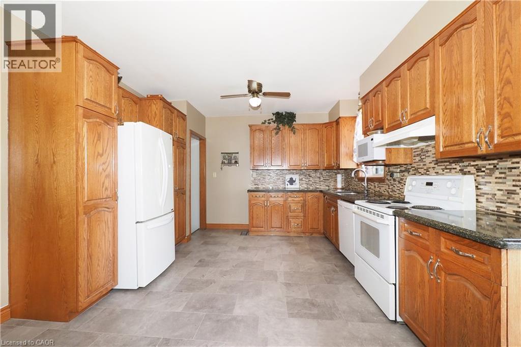 3407 Lobsinger Line, St. Clements, Ontario  N0B 2M0 - Photo 6 - 40838099