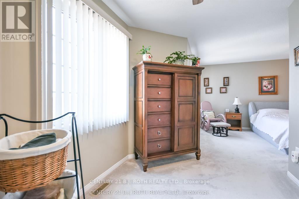 62 Loon Avenue, Barrie, Ontario  L4N 8V9 - Photo 26 - S13430900