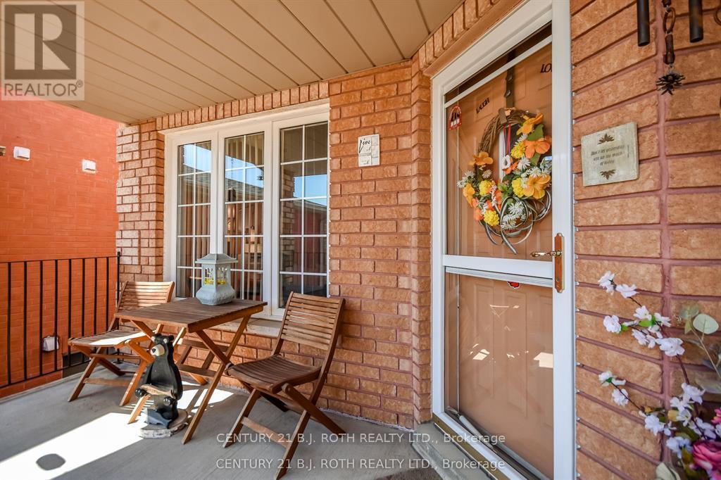 62 Loon Avenue, Barrie, Ontario  L4N 8V9 - Photo 3 - S13430900