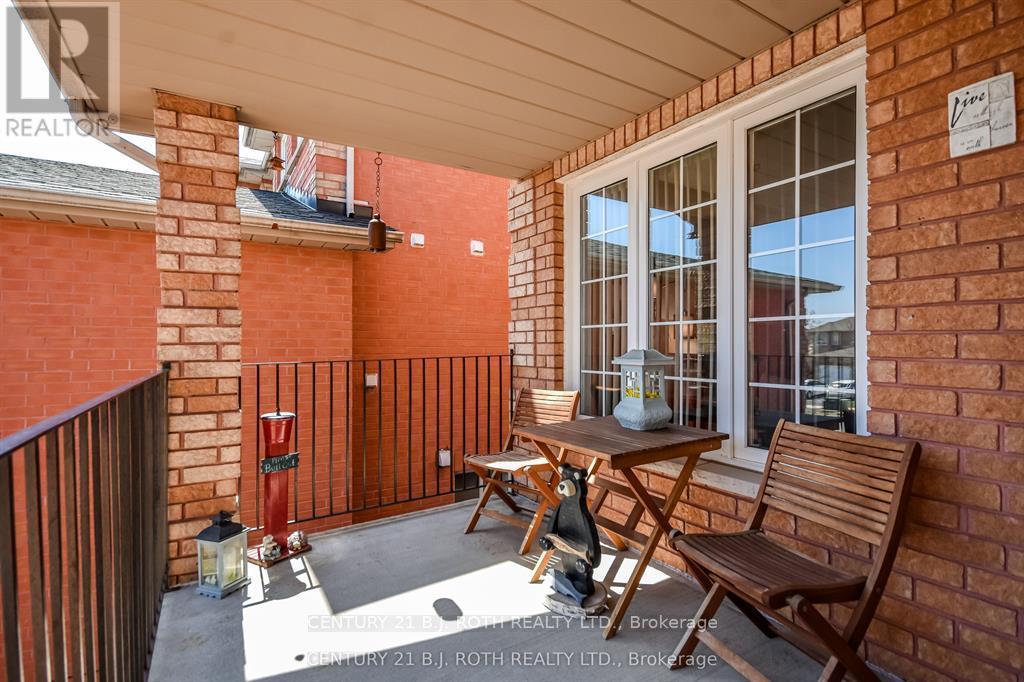 62 Loon Avenue, Barrie, Ontario  L4N 8V9 - Photo 4 - S13430900