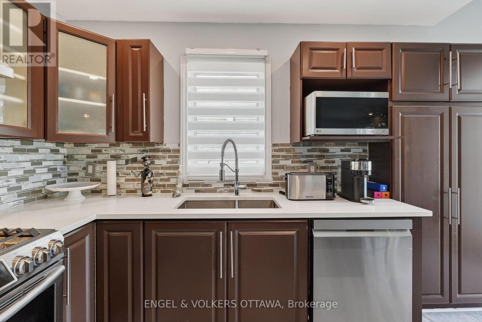 1033 Como Crescent, Ottawa, Ontario  K4A 3Z5 - Photo 8 - X13431068