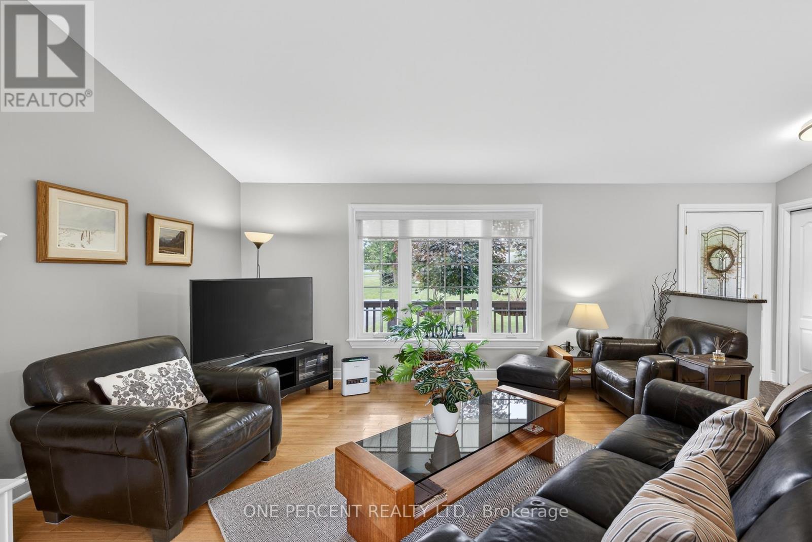 3061 Bridge Street, North Dundas, Ontario  K0E 1W0 - Photo 7 - X13431100
