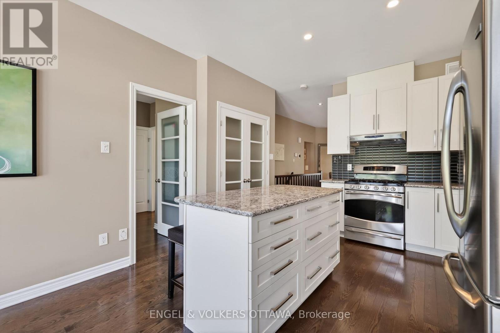 260 Bulrush Crescent, Ottawa, Ontario  K1T 0E5 - Photo 12 - X13431132