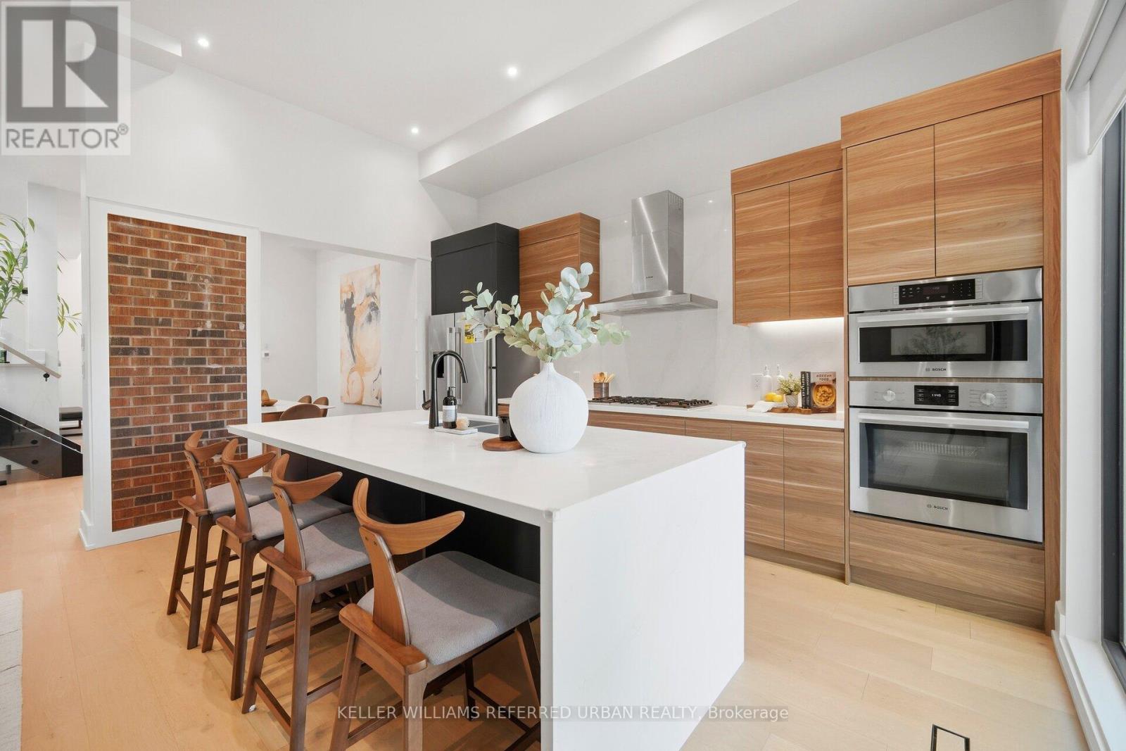 56 Elma Street, Toronto, Ontario  M8V 1X8 - Photo 11 - W13430536