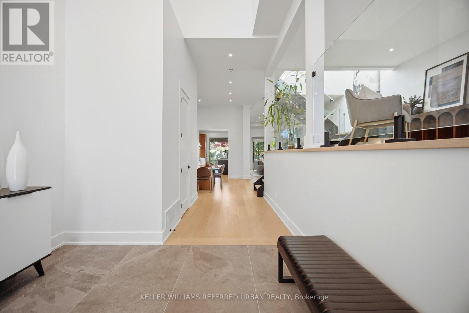 56 Elma Street, Toronto, Ontario  M8V 1X8 - Photo 5 - W13430536