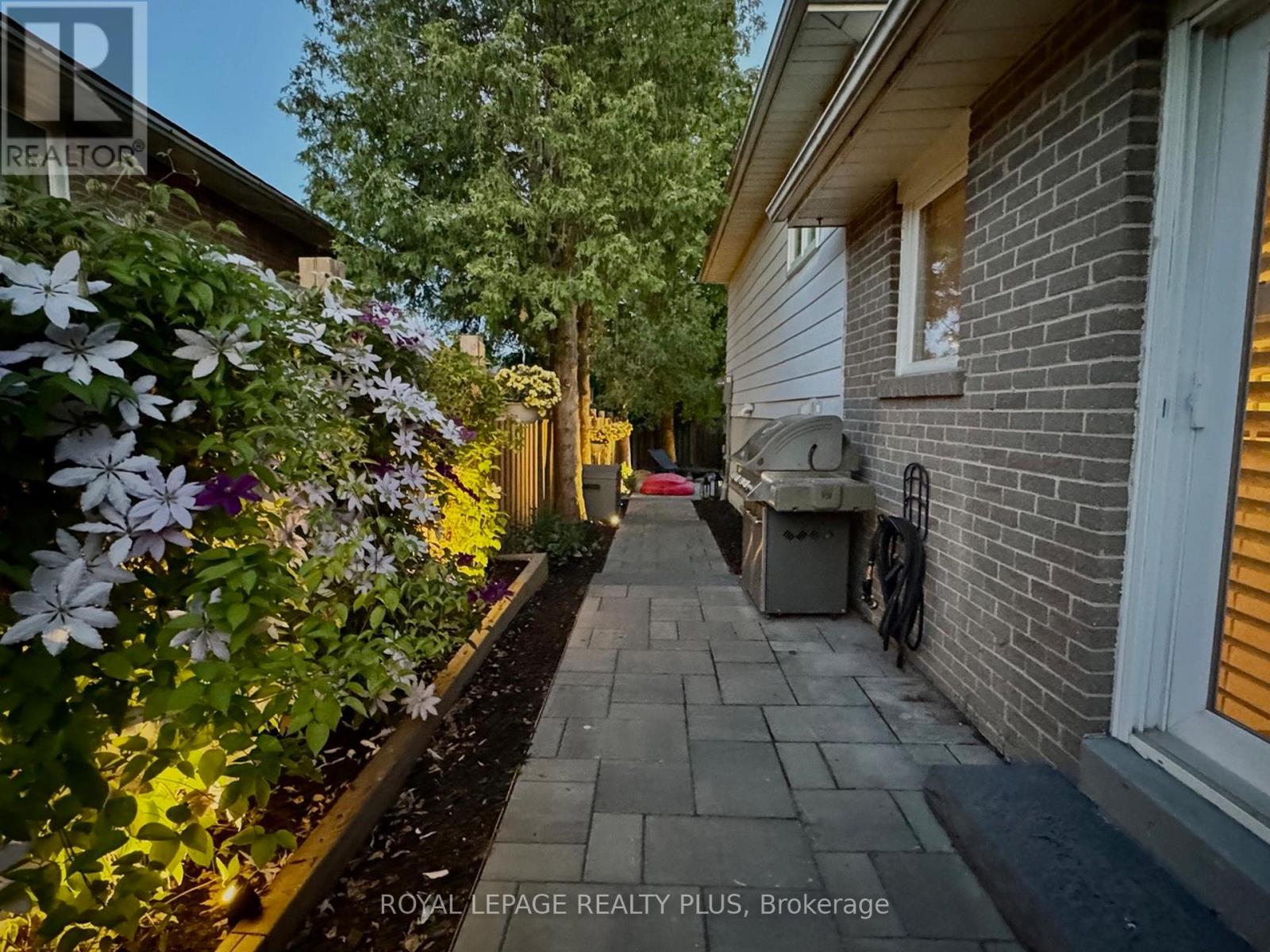 2668 Lundene Road, Mississauga, Ontario L5J 3Z1 - Photo 30 - W13430750