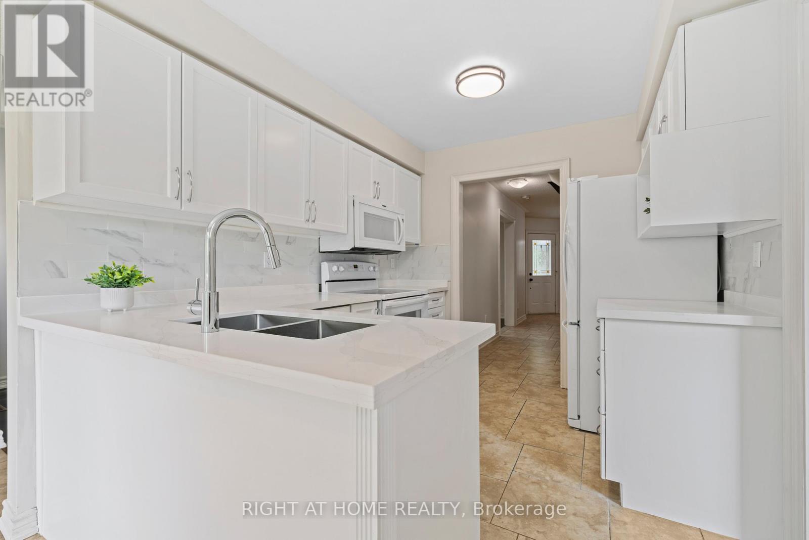 25 Vivians Crescent, Brampton, Ontario  L6Y 4V1 - Photo 11 - W13430762