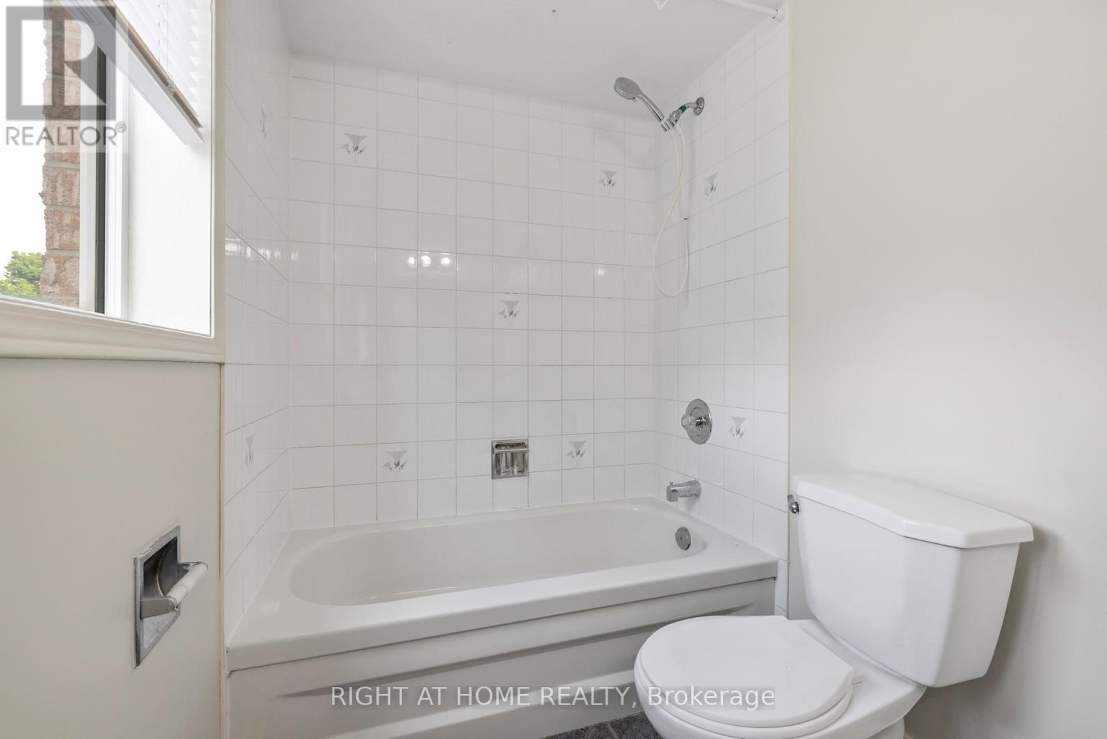 25 Vivians Crescent, Brampton, Ontario  L6Y 4V1 - Photo 27 - W13430762