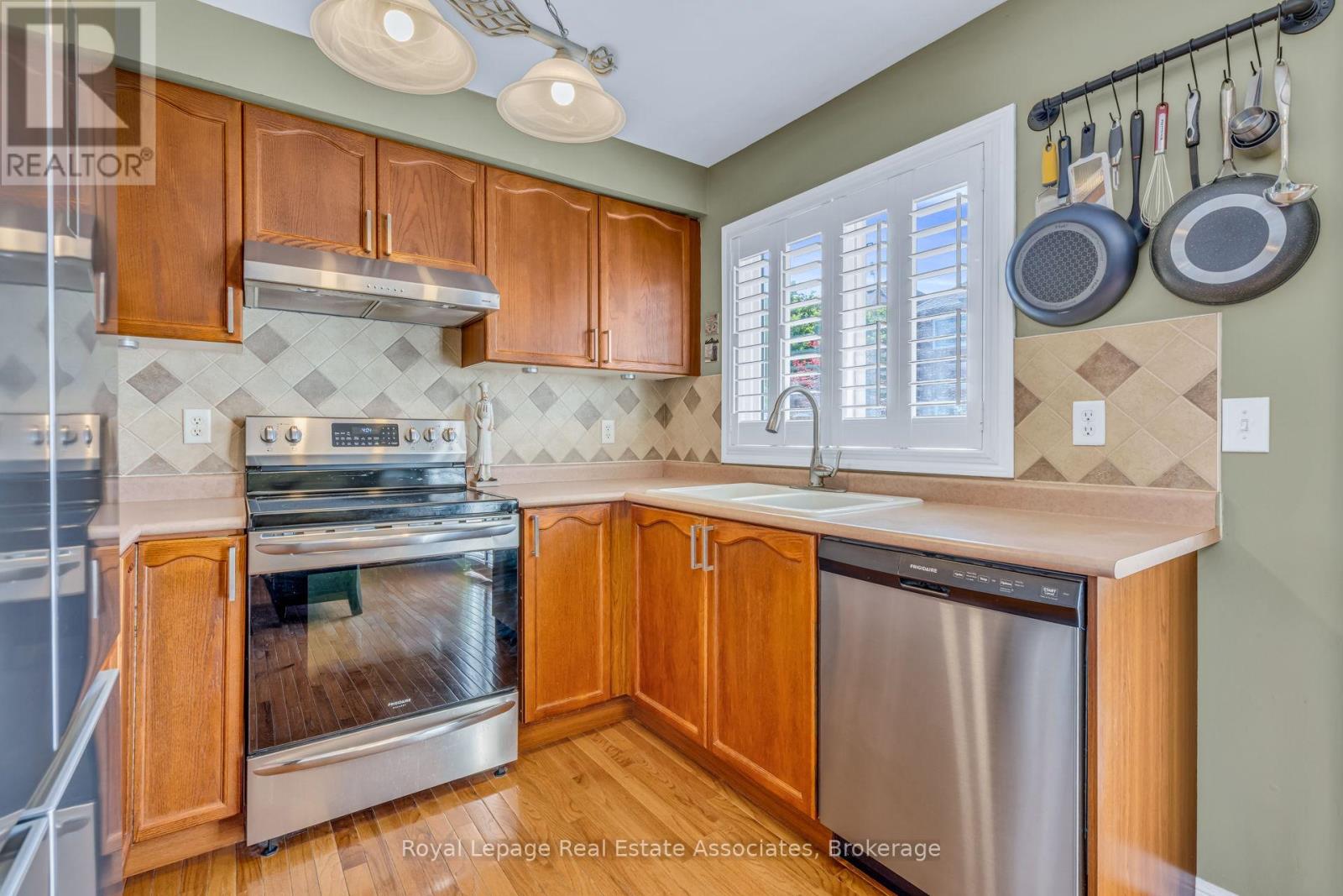 5942 Osprey Boulevard, Mississauga, Ontario  L5N 8J7 - Photo 26 - W13430902