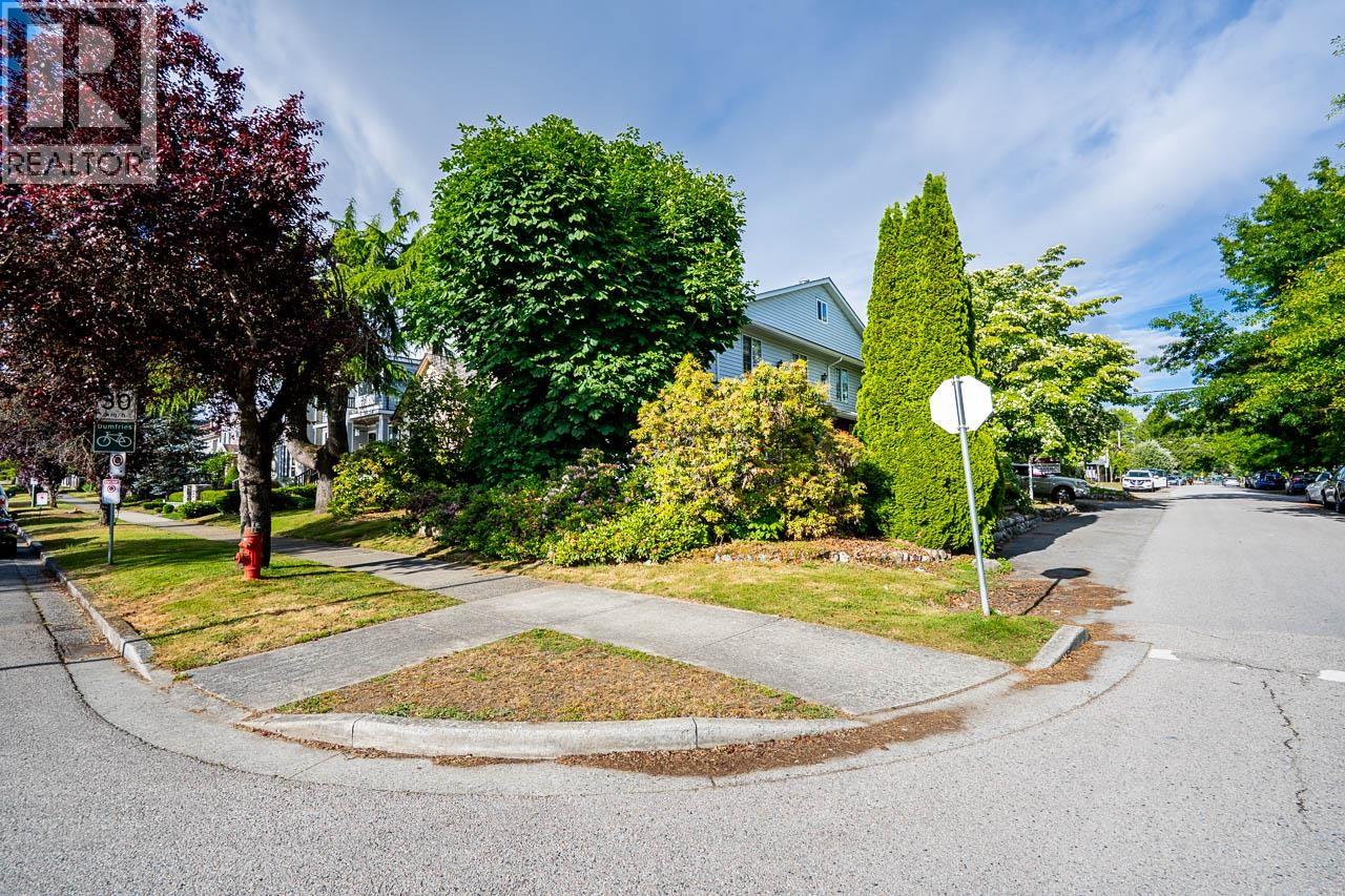 1525 E 51st Avenue, Vancouver, British Columbia  V5P 4R6 - Photo 18 - R3134579