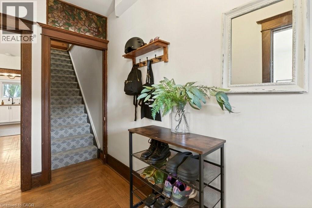 151 N Connaught Avenue N, Hamilton, Ontario  L8L 6Z4 - Photo 5 - 40837942
