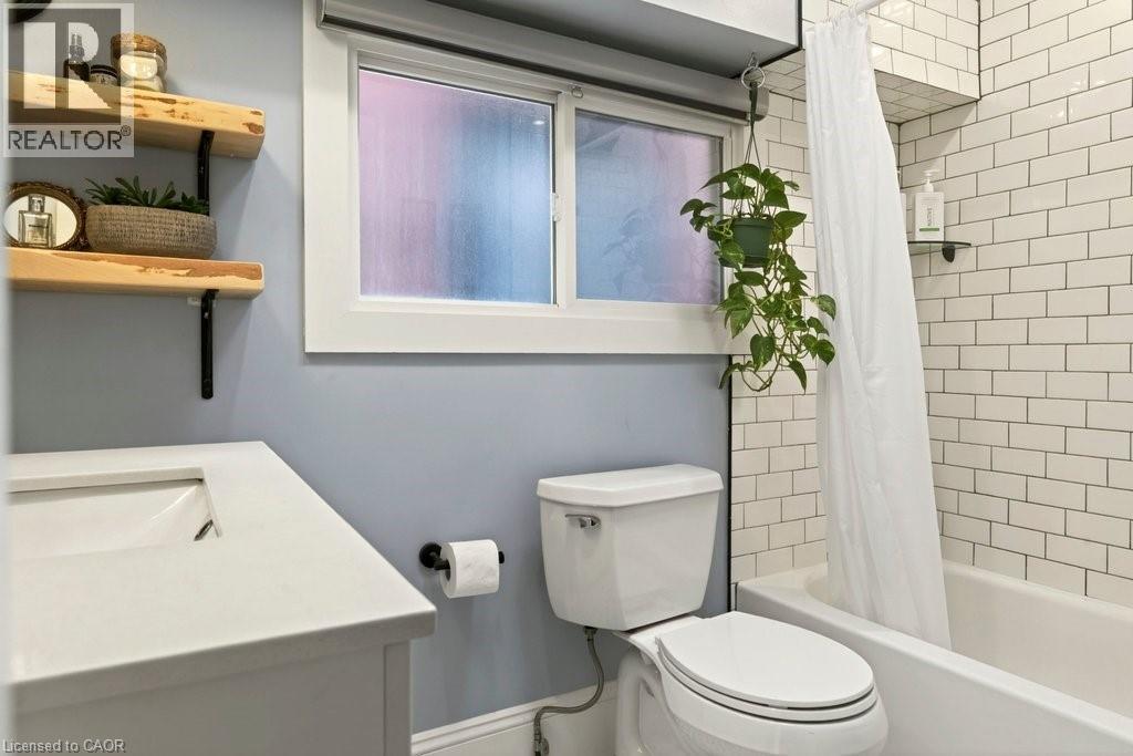 151 N Connaught Avenue N, Hamilton, Ontario  L8L 6Z4 - Photo 38 - 40837942