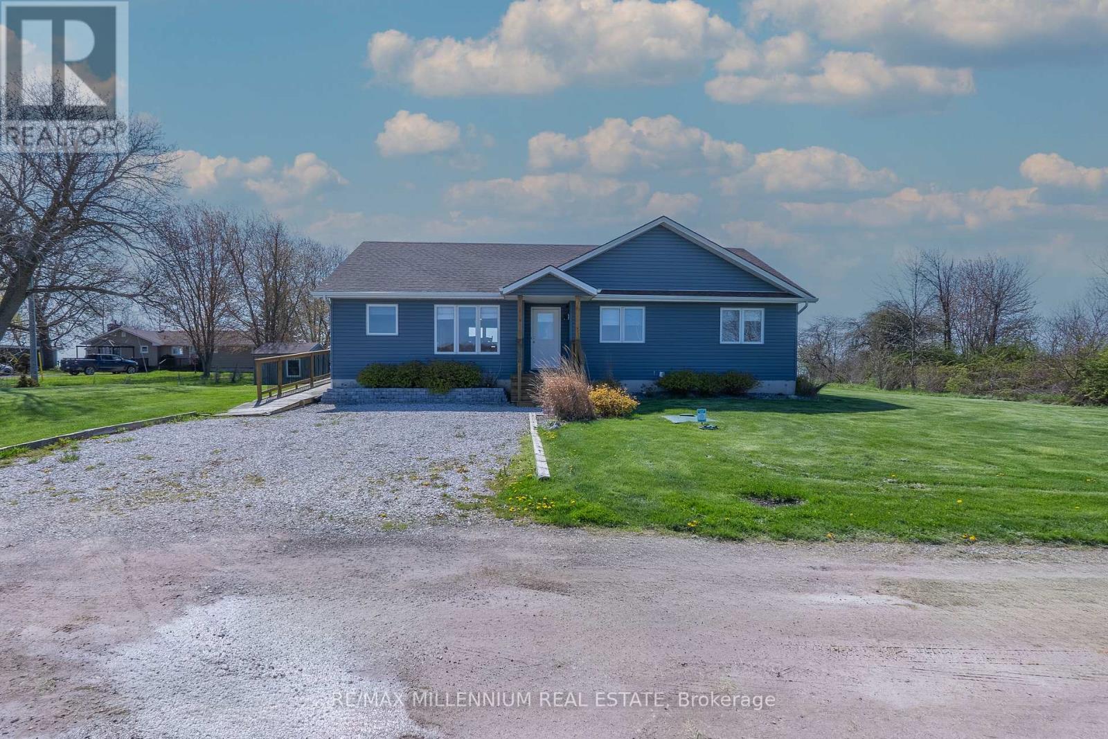 1954 OCEAN BOULEVARD, Chatham-Kent, Ontario