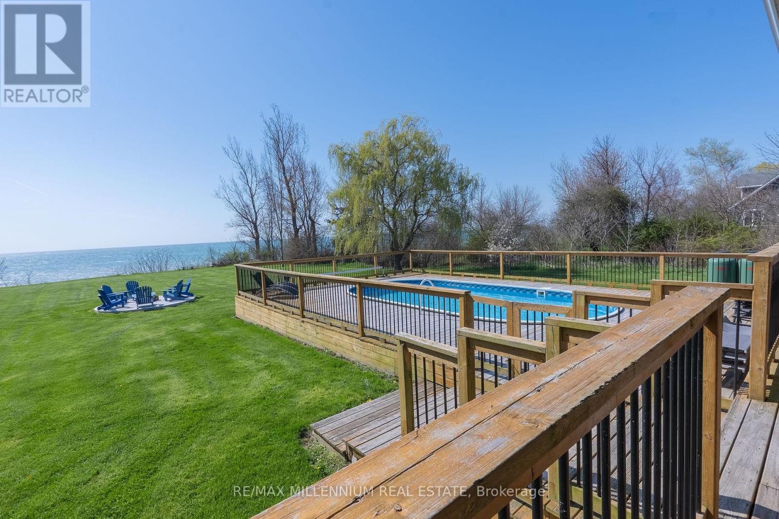 1954 Ocean Boulevard, Chatham-Kent, Ontario  N0P 2P0 - Photo 10 - X13430516