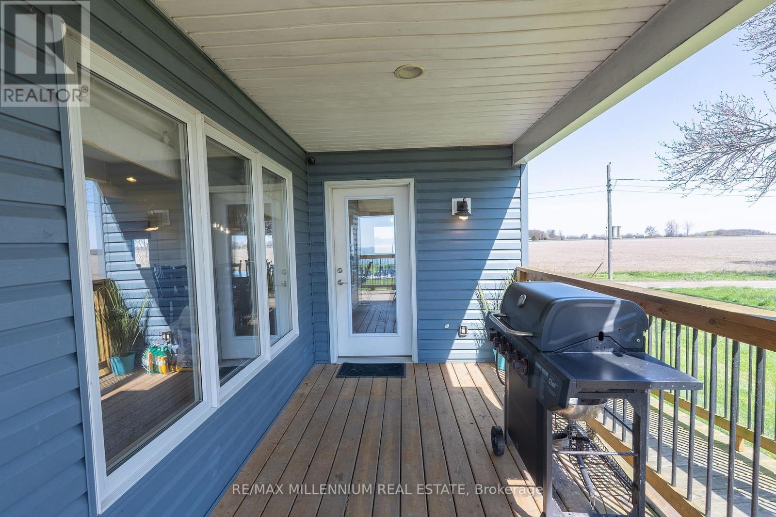 1954 Ocean Boulevard, Chatham-Kent, Ontario  N0P 2P0 - Photo 9 - X13430516