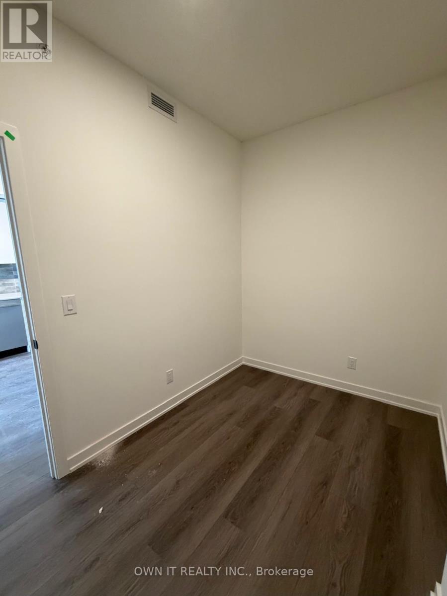 805 - 7 ERIE AVENUE - Photo 7