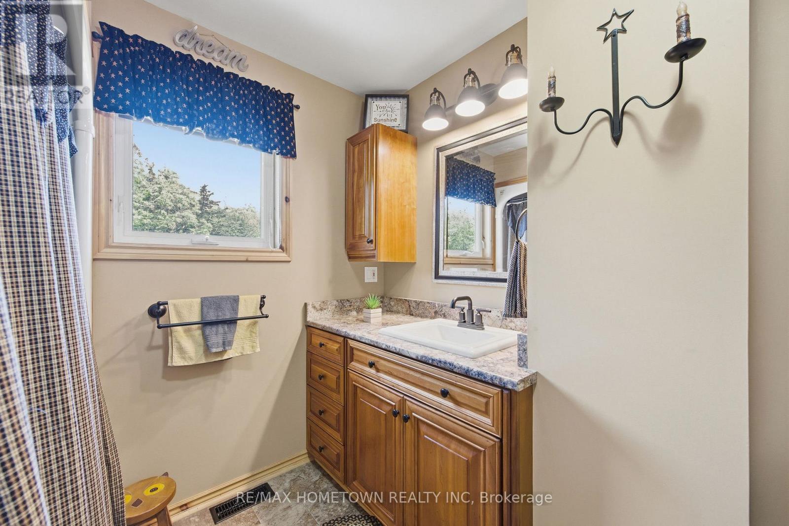920 Warren Lane, Leeds And The Thousand Islands, Ontario  K0E 1N0 - Photo 27 - X13430296