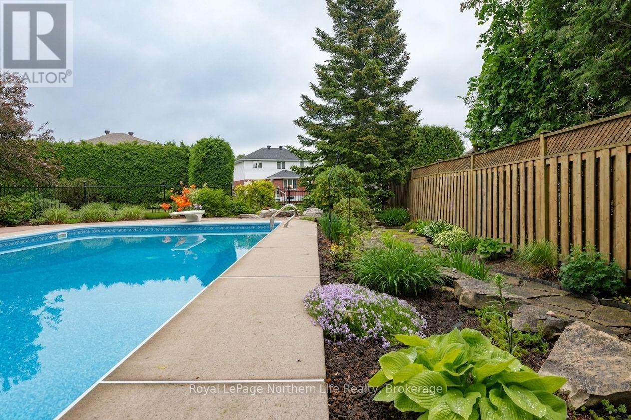 6 Robinhood Court, North Bay, Ontario  P1C 1L6 - Photo 47 - X13430756