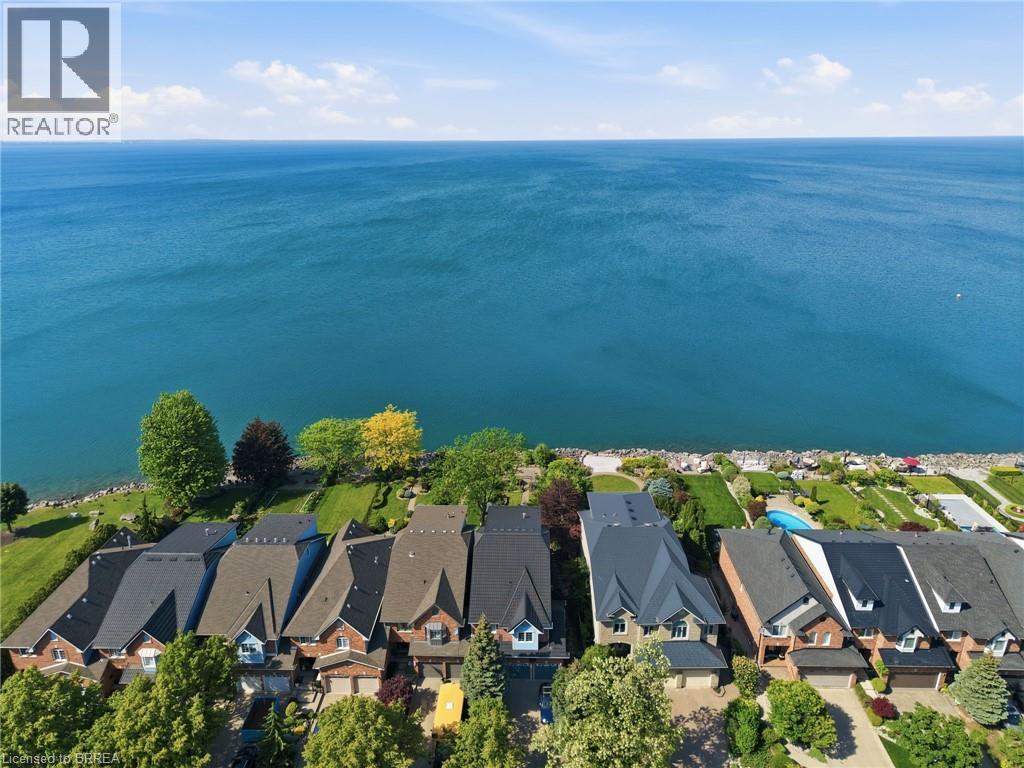 23 EDGEWATER Drive, Stoney Creek, Ontario