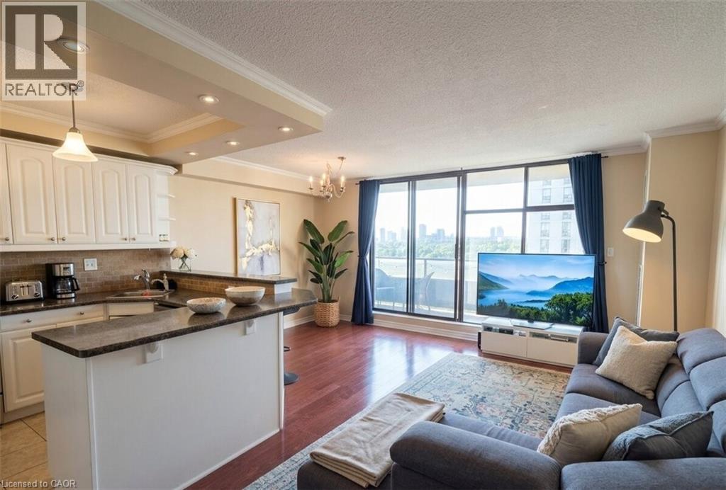 135 MARLEE Avenue Unit# 1504, York, Ontario