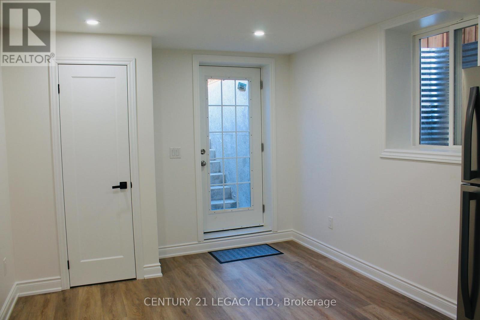 1267 Kovachik Boulevard, Milton, Ontario  L9E 1W7 - Photo 5 - W13419454