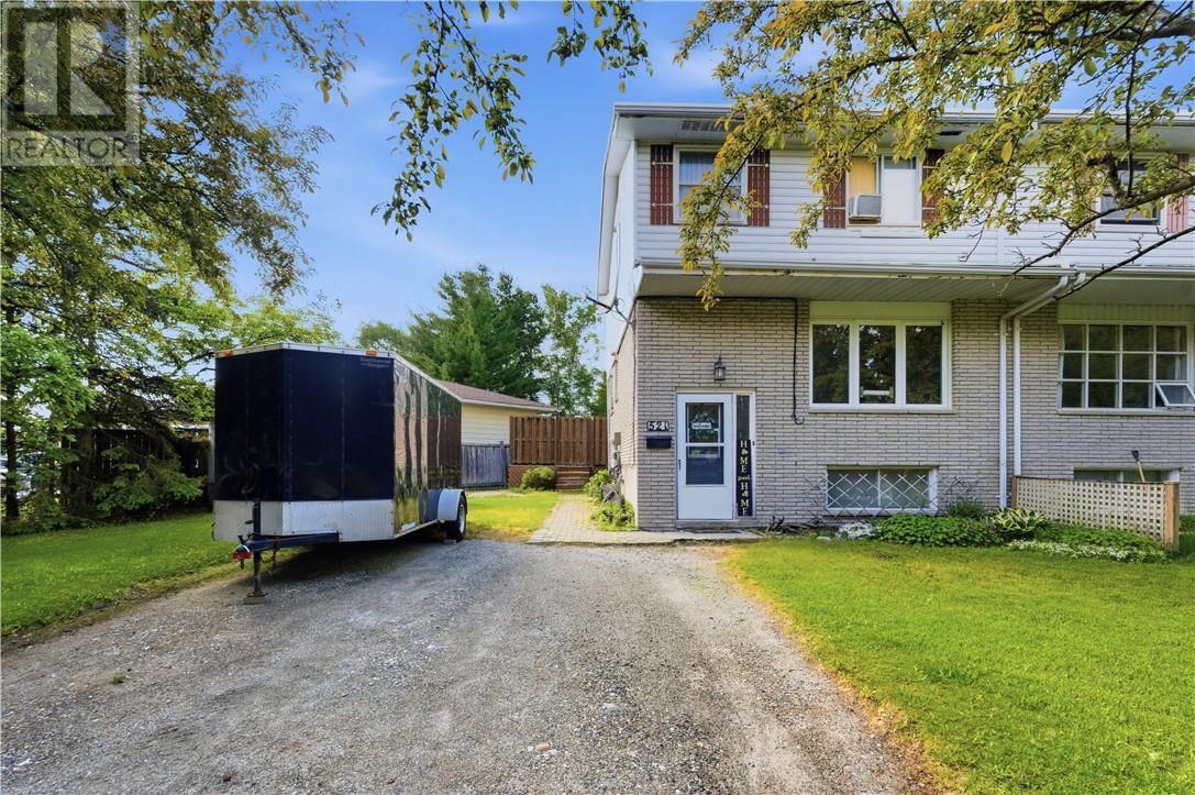 521 Beatrice Crescent, Greater Sudbury, Ontario  P3A 5B4 - Photo 2 - 2128492