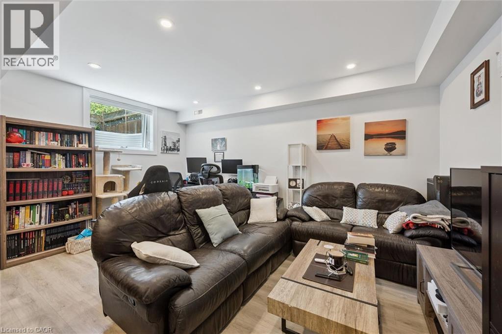 63 Plymouth Road, Kitchener, Ontario  N2G 3G7 - Photo 31 - 40838024