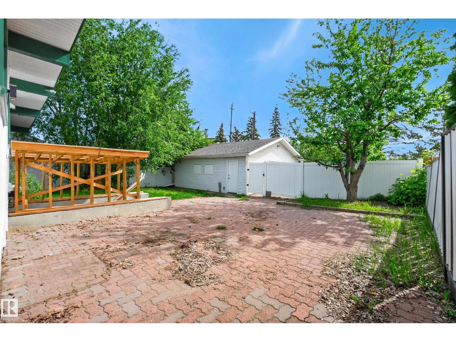 9043 52 St NW, Edmonton, Alberta  T6B 1G1 - Photo 42 - E4492995