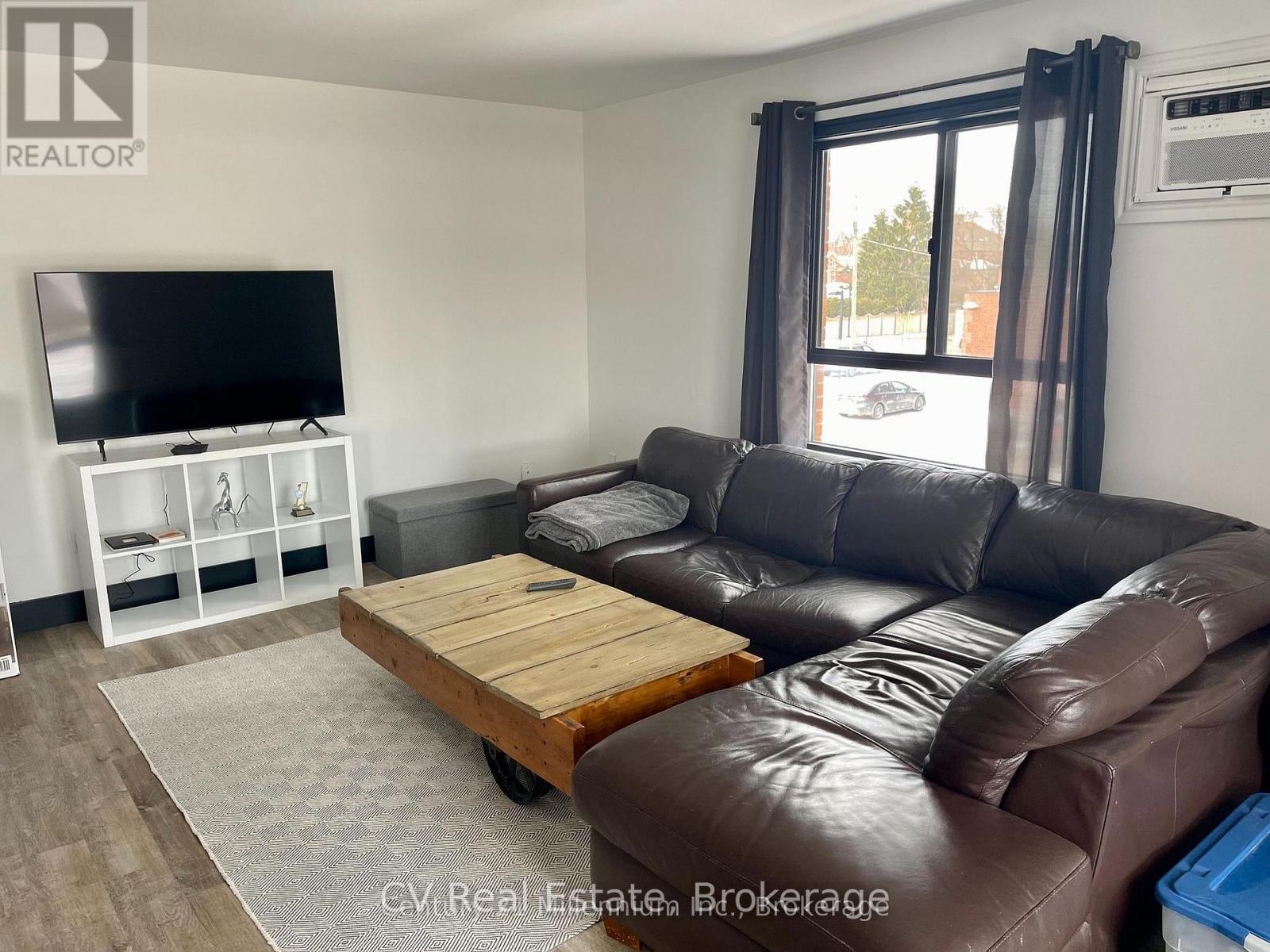 2 - 250 Hurontario Street, Collingwood, Ontario  L9Y 2M3 - Photo 9 - S12915454