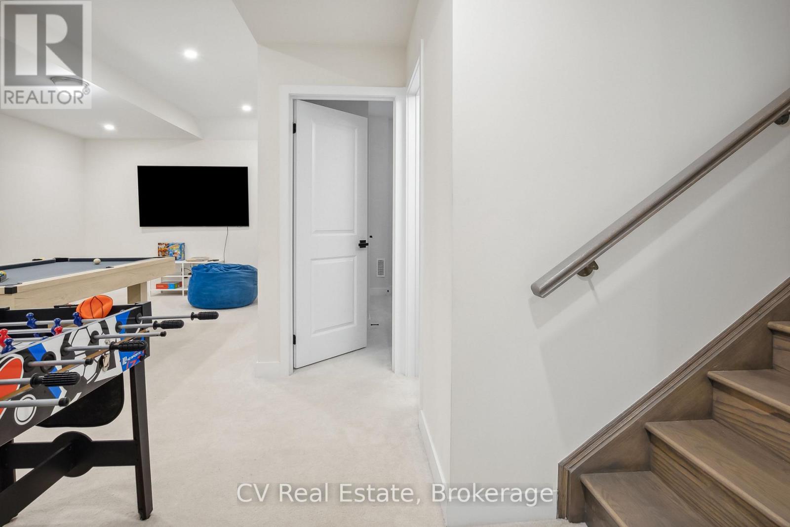125 Stoneleigh Drive, Blue Mountains, Ontario  L9Y 4X5 - Photo 34 - X12991664
