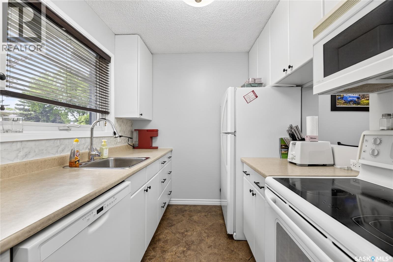 740 140 Meilicke Road, Saskatoon, Saskatchewan  S7K 7Y5 - Photo 3 - SK039064