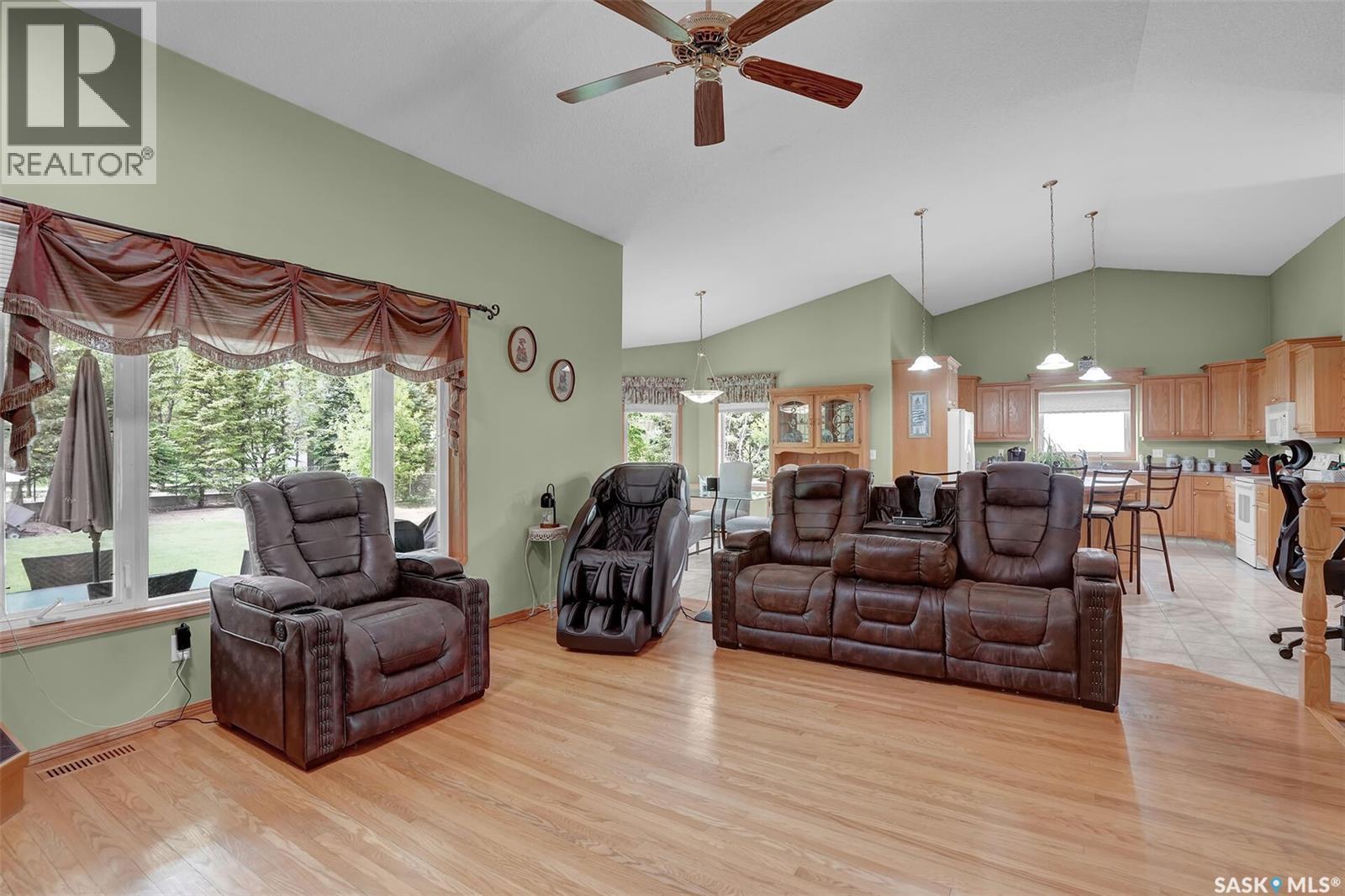 33 Lott Road, White City, Saskatchewan  S4L 5B1 - Photo 14 - SK038850