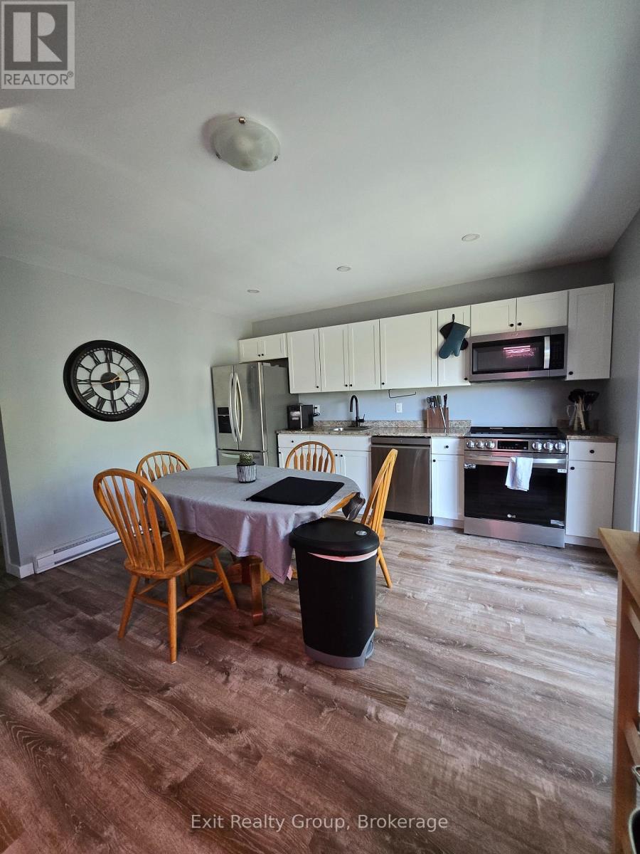 116 Nicholas Street, Quinte West, Ontario  K8V 6B2 - Photo 22 - X13229406