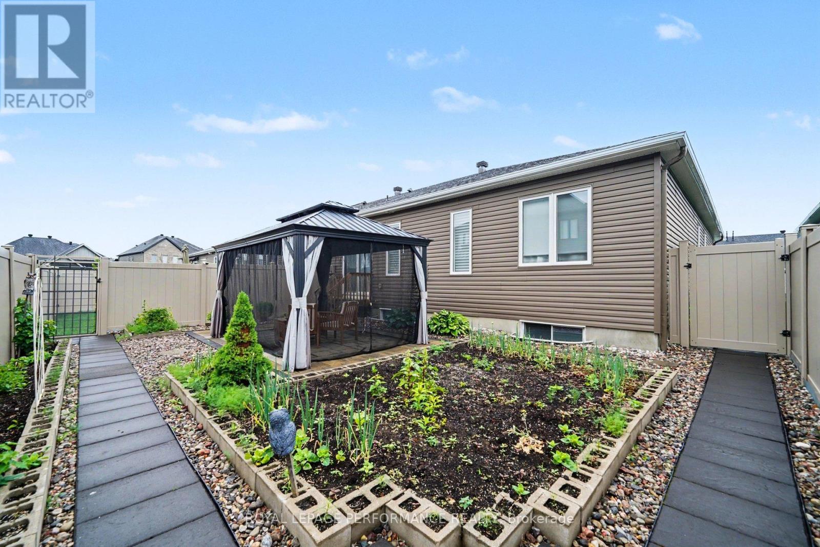 791 Coast Circle, Ottawa, Ontario  K4M 0N3 - Photo 35 - X13055240