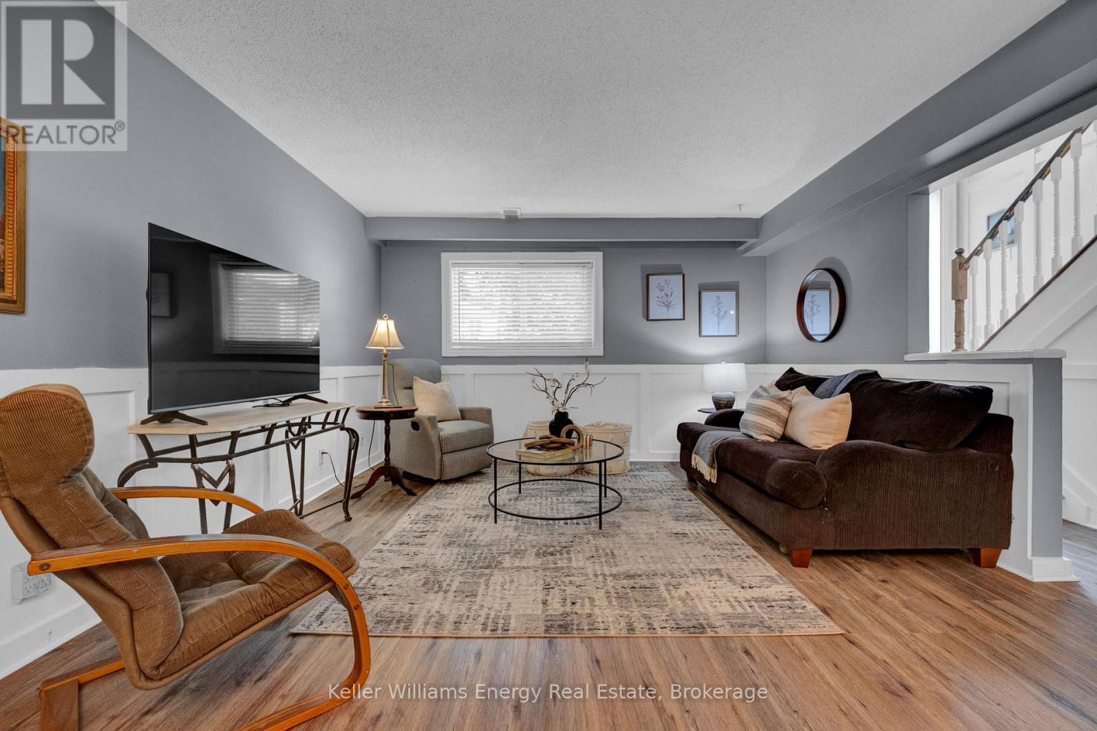 906 Centre Street N, Whitby, Ontario  L1N 4V1 - Photo 4 - E13431534