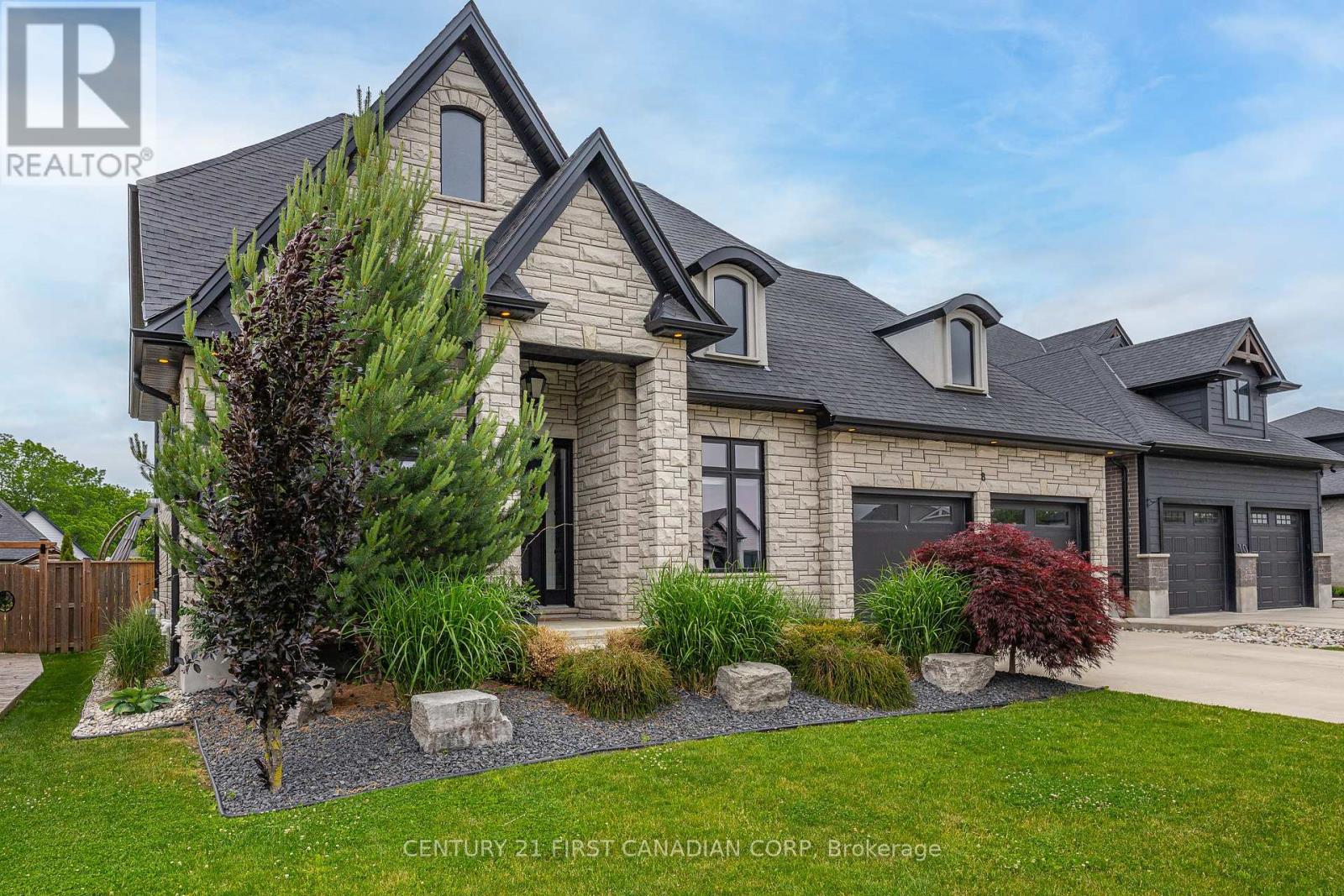 8 Oscar Davis Court, Strathroy-Caradoc, Ontario  N7G 0G3 - Photo 2 - X13431368